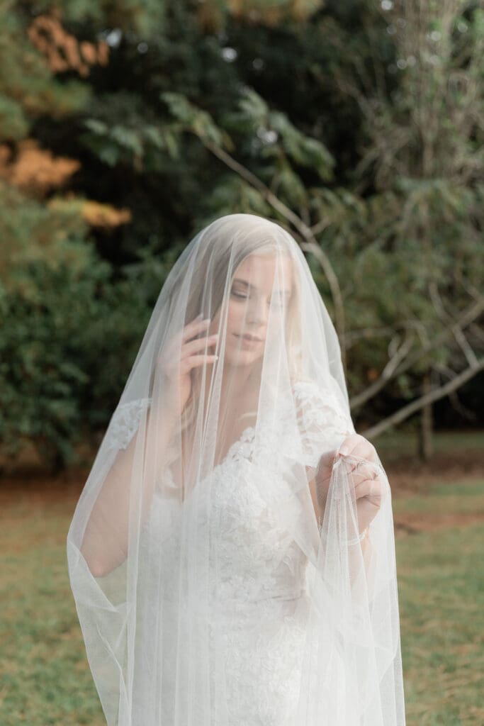 veil bridal shoot